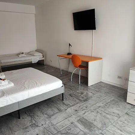 Apartment Al Trilocale Metro A *